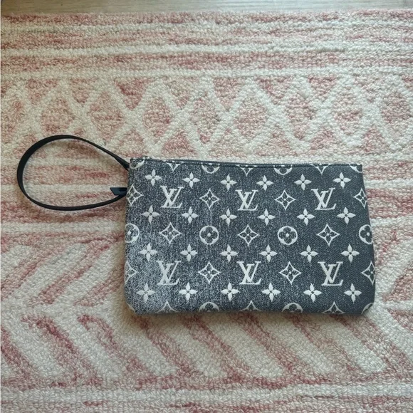 Louis Vuitton Gray Jacquard Denim Ombré Neverfull Pochette - Picture 6 of 7